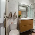 Apartamento Stylish White And Red *